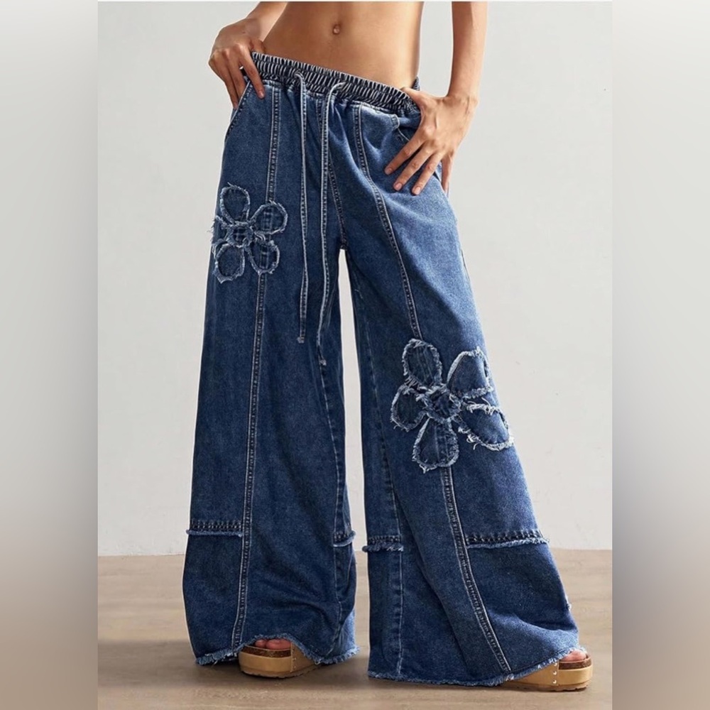 Wide Leg Distressed Floral Appliqué Jeans - Dark Indigo size XL